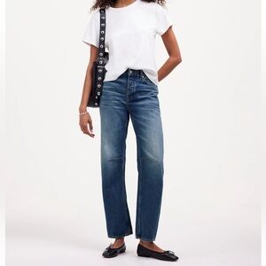 Madewell The Darted Barrel-Leg Jean in Irmo Wash